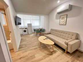 Los Naufragos II Beach Apartment